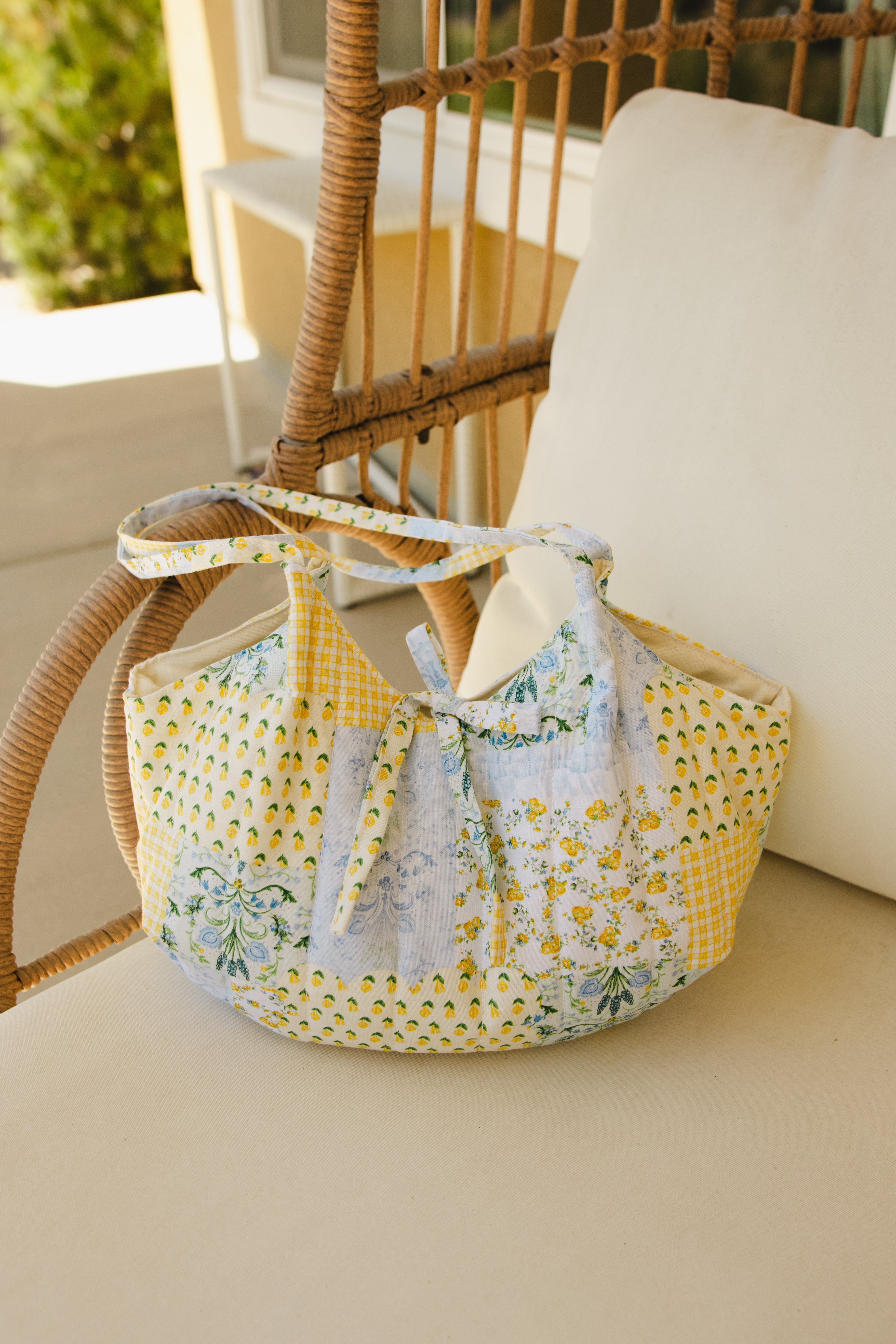 Daysi  Meadow Tote